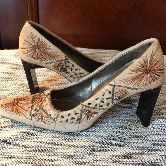 Sergio Rossi fur embroidered/beaded pumps - Picture 5 of 5